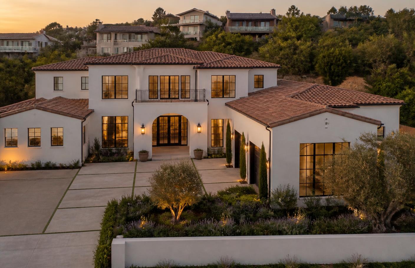 The same modern villa before solar panels were installed